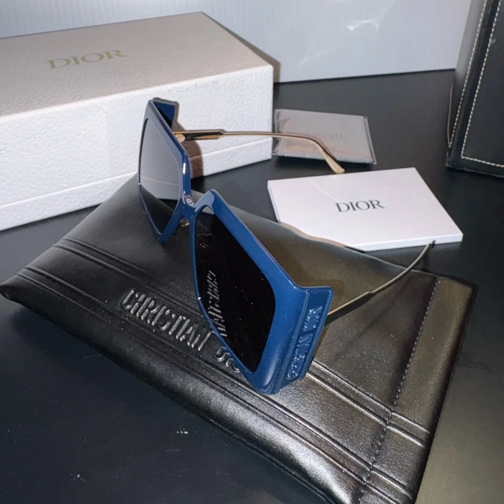 CHRISTIAN DIOR Dior Solar Sunglasses